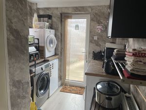 Photo 5- click for photo gallery